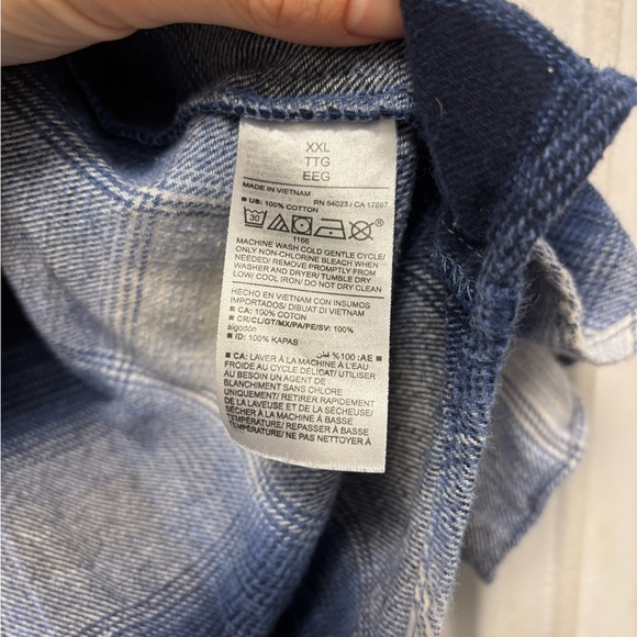 Flannel plaid button down - Picture 2 of 2